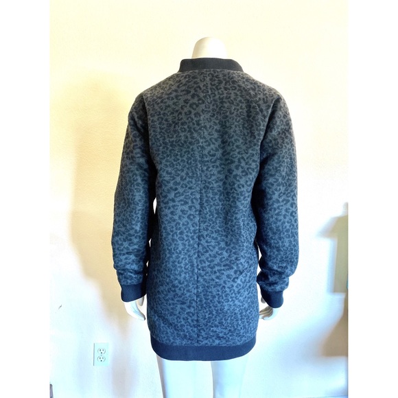 Jacket - Picture 2 of 3